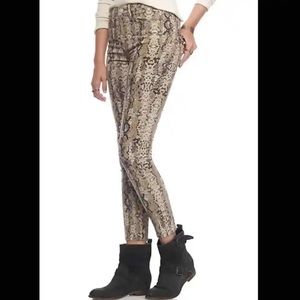 Free People Peyton Snake / Python Print Skinny Jeans Size 26
